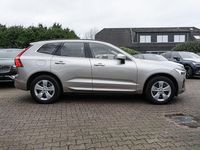 Gebraucht Volvo XC60 Core 197 PS (144 kW) 2023 Beige SUV