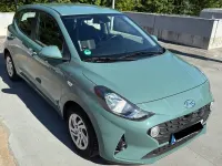 Gebraucht Hyundai i10 Select 67 PS (49 kW) 2022 Grün Kleinwagen