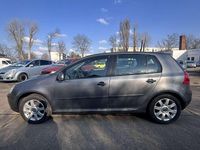 Gebraucht VW Golf IV Comfortline 75 PS (55 kW) 2004 Unitedgrey metallic Kleinwagen