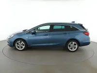 Usata Opel Astra Dynamic 150 CV (110 kW) 2017 Blu Station wagon