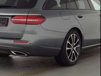Gebraucht Mercedes E220 Avantgarde 194 PS (142 kW) 2020 Kombi