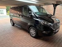 Gebraucht Ford Tourneo Titanium 131 PS (96 kW) 2019 Schwarz Van / Kleinbus