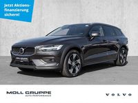 Gebraucht Volvo V60 CC Ultimate 197 PS (144 kW) 2023 Platinum grey / metallic Kombi
