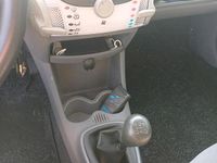 Gebraucht Peugeot 107 68 PS (50 kW) 2012 Weiß Kleinwagen