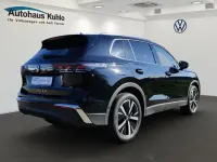 Gebraucht VW Tiguan Elegance 150 PS (110 kW) 2026 Schwarz SUV
