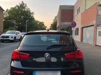 Gebraucht BMW 116 Advantage 116 PS (85 kW) 2016 Schwarz Kleinwagen