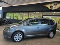 Gebraucht VW Touran Comfortline 150 PS (110 kW) 2011 Grau Van / Kleinbus