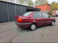 Gebraucht VW Vento 75 PS (55 kW) 1995 Rot Limousine