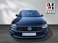 Gebraucht VW Tiguan Move 150 PS (110 kW) 2023 Schwarz SUV