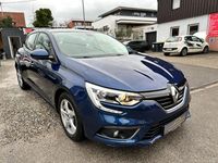 Gebraucht Renault Mégane IV Experience 101 PS (74 kW) 2016 Blau Limousine