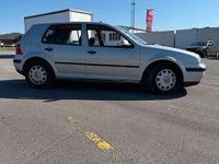Gebraucht VW Golf IV 75 PS (55 kW) 2000 Silber Kleinwagen