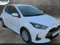 Neu Toyota Yaris Hybrid Business Edition 116 PS (85 kW) 2025 Weiß Limousine