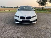 Gebraucht BMW 220 Sport Line 192 PS (141 kW) 2019 Alpinweiss 3 Kombi