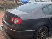 Gebraucht VW Passat Highline 160 PS (117 kW) 2008 Braun Limousine