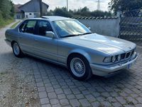 Gebraucht BMW 750 300 PS (220 kW) 1990 Silber Limousine