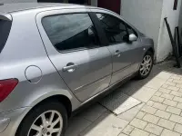 Gebraucht Peugeot 307 90 PS (66 kW) 2002 Limousine