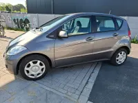 Gebraucht Mercedes A160 95 PS (69 kW) 2011 Grau Limousine