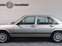 Second-hand Audi 200 170 CP (125 kW) 1982 Auriu Berlinǎ