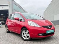 Gebraucht Honda Jazz Trend 90 PS (66 kW) 2010 Rot Kleinwagen