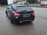 Gebraucht BMW 545 333 PS (244 kW) 2004 Schwarz Kombi