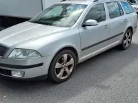 Gebraucht Skoda Octavia Elegance 140 PS (102 kW) 2005 Silber Kombi