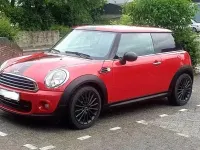 Usata Mini ONE 98 CV (72 kW) 2011 Rosso Utilitaria