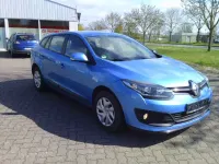 Używany Renault Mégane Authentique 110 KM (80 kW) 2015 Niebieski Sedan/Limuzyna