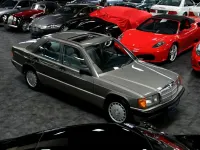 Gebraucht Mercedes 190 132 PS (97 kW) 1990 Grau Limousine