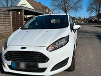 Gebraucht Ford Fiesta 60 PS (44 kW) 2013 Weiß Kleinwagen