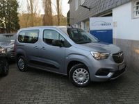 Gebraucht Opel Combo Life Edition 131 PS (96 kW) 2022 Kontrast grau/quarz silber Van / Kleinbus