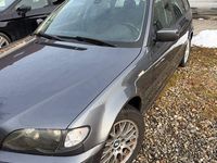 Gebraucht BMW 320 150 PS (110 kW) 2002 Grau Kombi