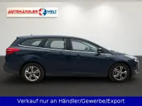 Used Ford Focus 101 HP (74 kW) 2016 Blue Estate