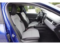 Neu Mitsubishi Colt Plus 143 PS (105 kW) 2025 M) (blau Limousine
