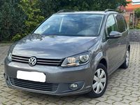 Gebraucht VW Touran Style 105 PS (77 kW) 2012 Grau Van / Kleinbus