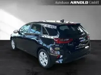 Gebraucht Kia Ceed Comfort 140 PS (102 kW) 2024 Schwarz Kleinwagen