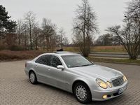 Gebraucht Mercedes C220 Elegance 150 PS (110 kW) 2002 Silber Limousine