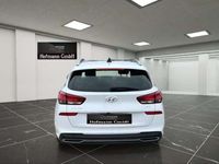 gebraucht Hyundai i30 Kombi 1.6 CRDI DCT Intro/NAVI/PANO/LED