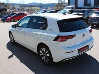 Second-hand VW Golf VIII Goal 150 CP (110 kW) 2025 Alb Berlinǎ