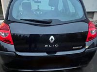 Gebraucht Renault Clio II Dynamique 88 PS (64 kW) 2007 Schwarz Limousine
