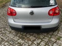 Gebraucht VW Golf V 105 PS (77 kW) 2006 Silber Kleinwagen