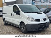 Gebraucht Renault Trafic 114 PS (83 kW) 2013 Weiß Van / Kleinbus
