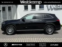 Gebraucht Mercedes GLC220 197 PS (144 kW) 2024 Unilack schwarz SUV