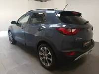 Używany Kia Stonic Vision 101 KM (74 kW) 2020 Niebieski SUV