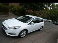 Gebraucht Ford Focus 120 PS (88 kW) 2015 Weiß Limousine
