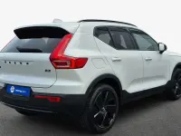 Gebraucht Volvo XC40 Plus 163 PS (119 kW) 2025 Weiß SUV