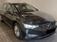 Gebraucht VW Passat Business 150 PS (110 kW) 2023 Schwarz Kombi