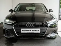 Gebraucht Audi A4 Basis 150 PS (110 kW) 2022 Mythosschwarz metallic Kombi