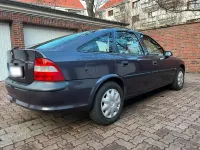 Gebraucht Opel Vectra 116 PS (85 kW) 1997 Violet Limousine