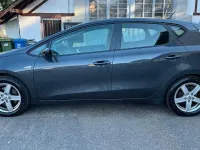 Gebraucht Kia Ceed 99 PS (72 kW) 2016 Grau Kleinwagen
