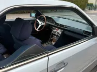 Gebraucht Mercedes E300 180 PS (132 kW) 1989 Silber Coupé